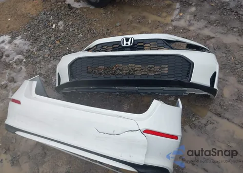 2025 Honda Civic Lx z USA, uszkodzony, nr VIN 2HGFE2F24SH551936